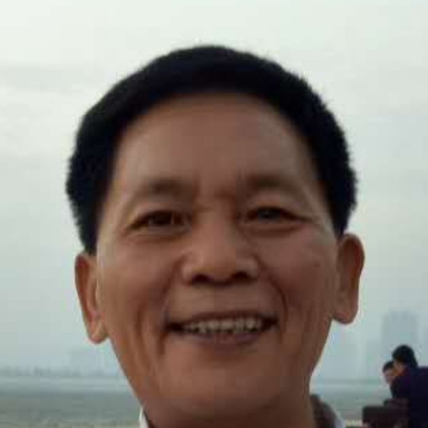 黄集的照片