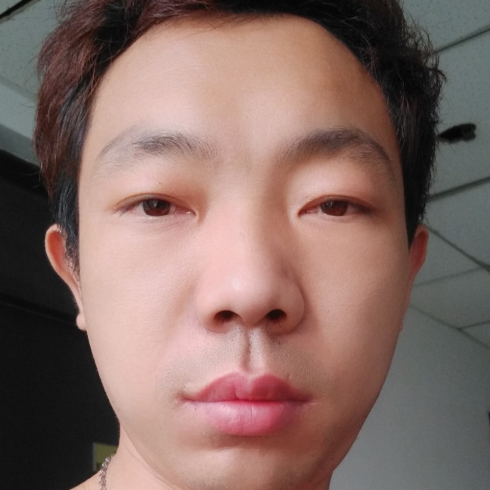 砖头等于一个人的照片