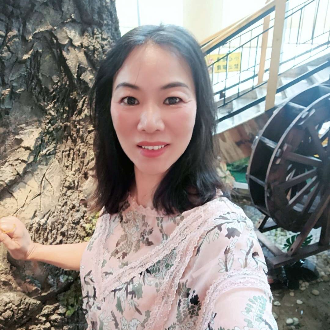 可爱棒球旺旺的照片