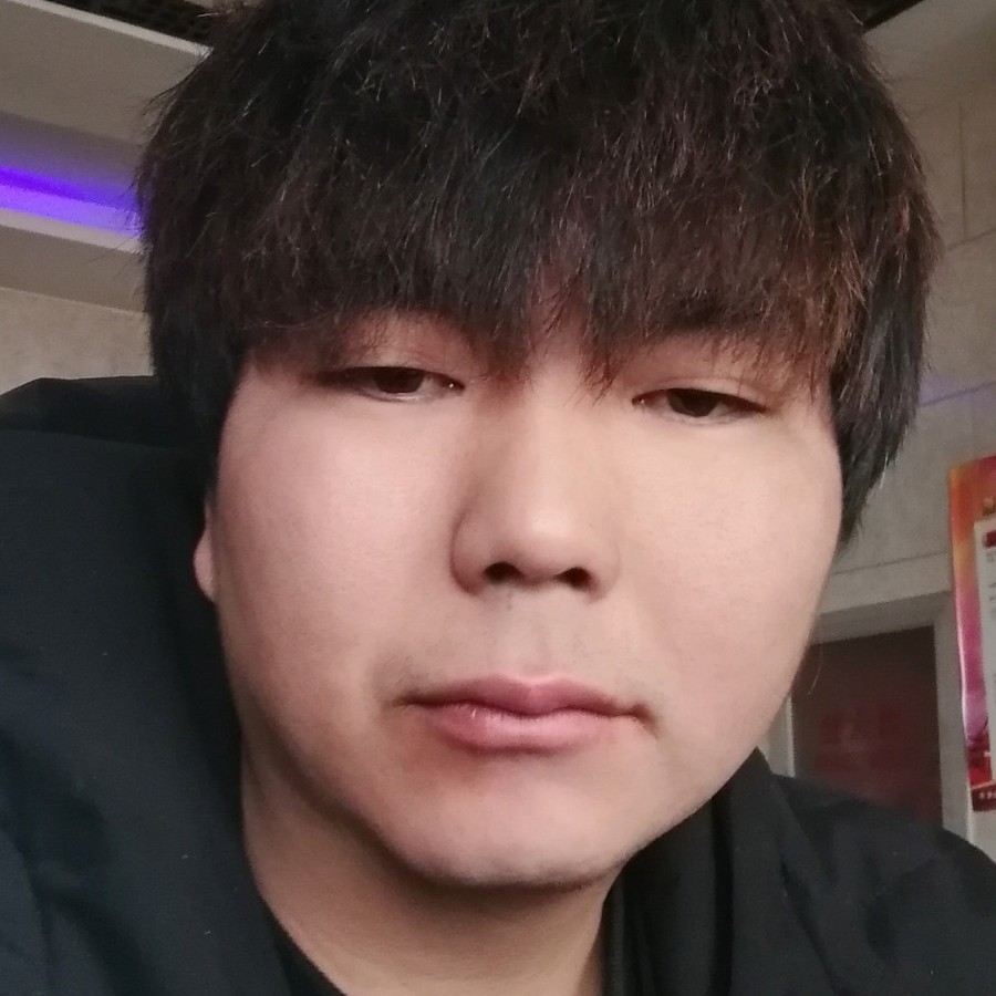 学姐和眯眯眼的照片