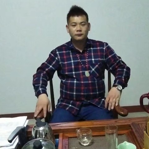 爱以成伤的照片