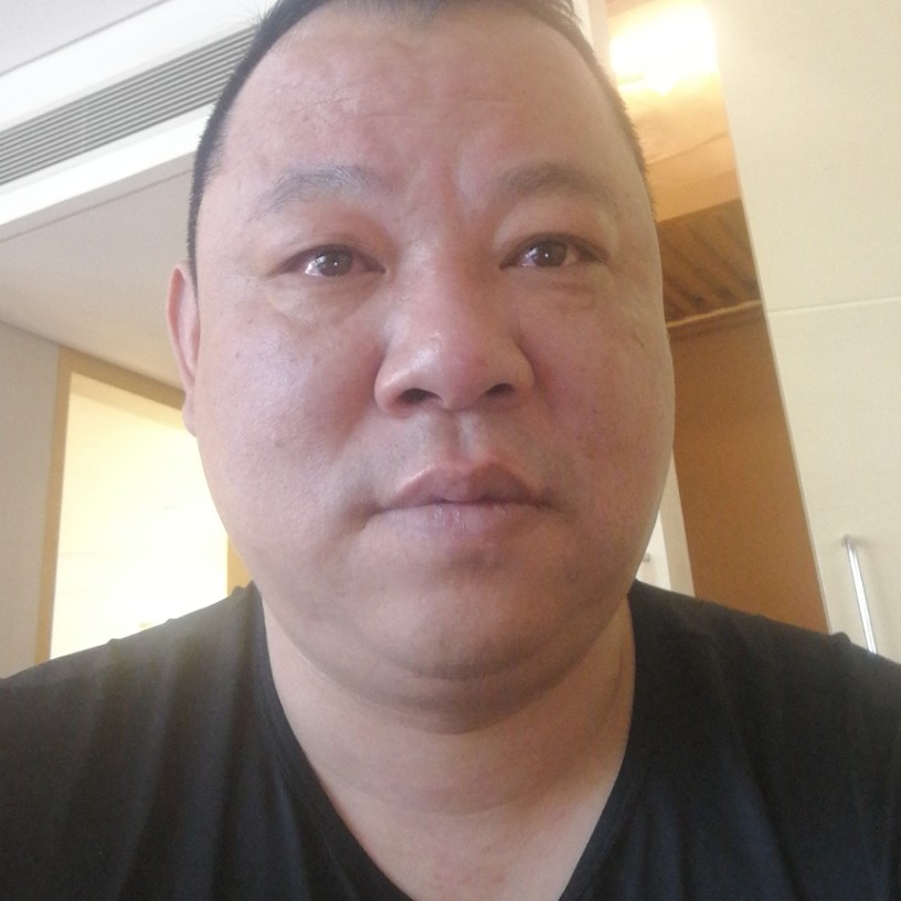 蒋见的照片