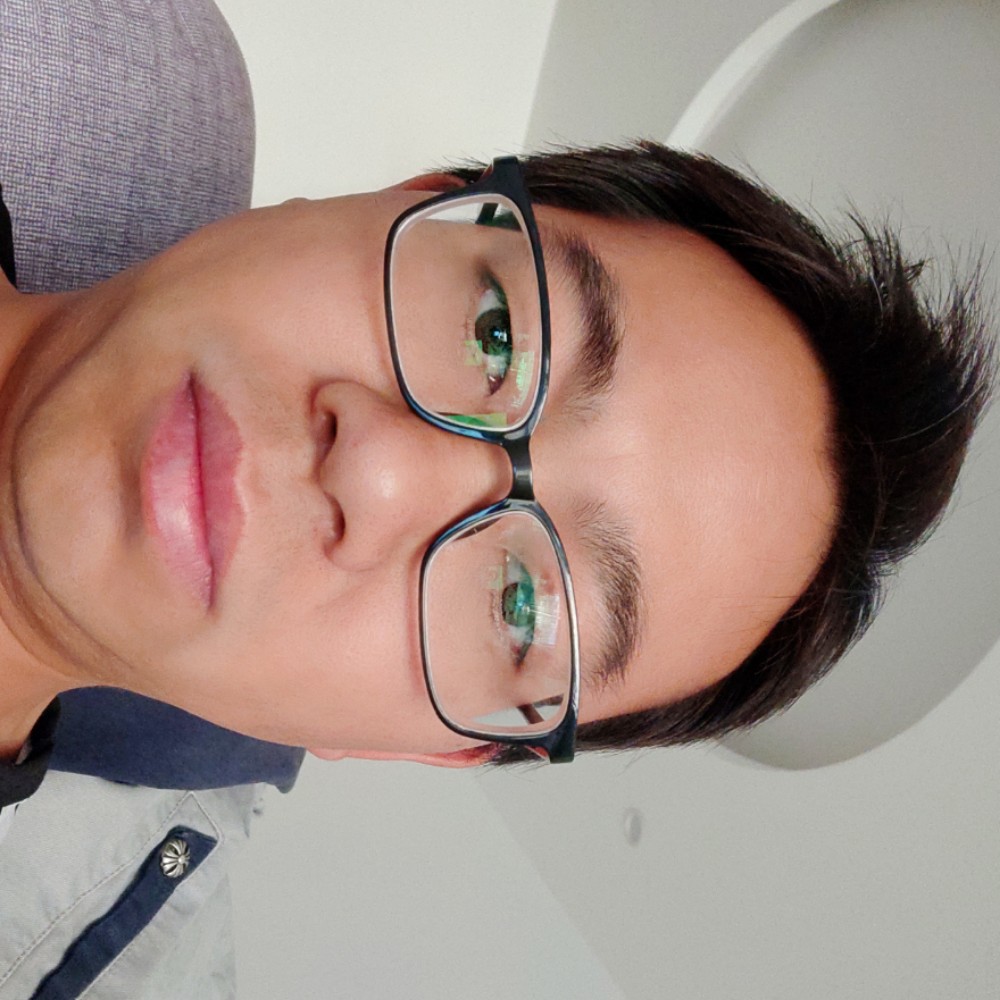 路人怕黑的照片