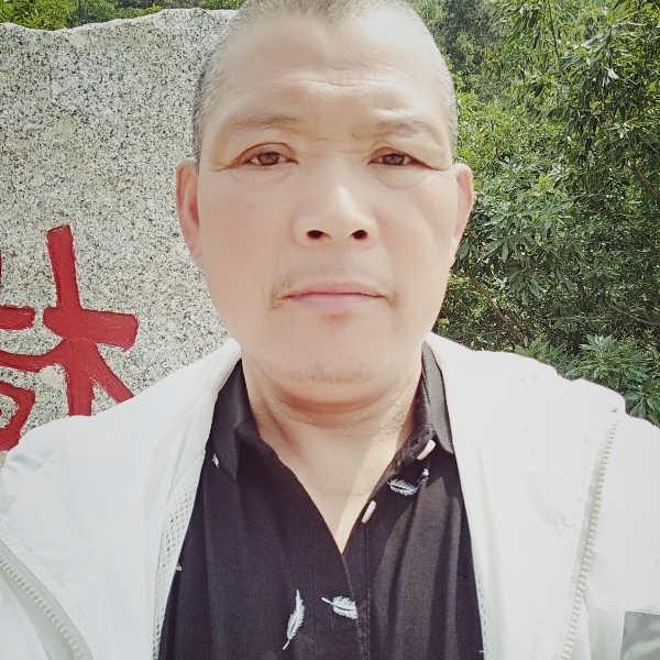 朝三的照片