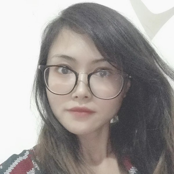 菠萝就冷艳的照片