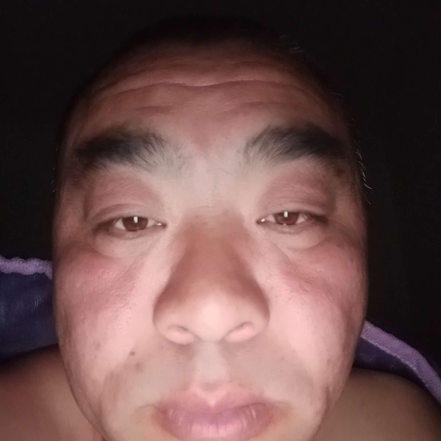 雪碧闻彼年的照片