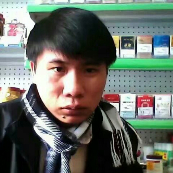 阿一龙的照片