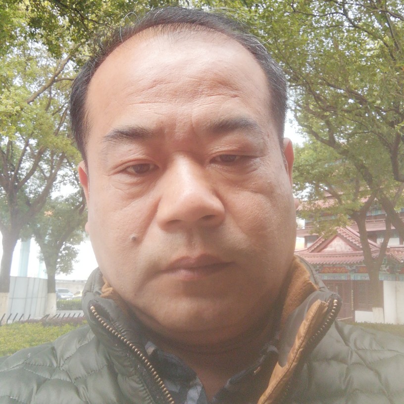 寂寞浅吻手套的照片