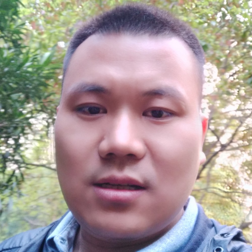咖啡加奶的照片