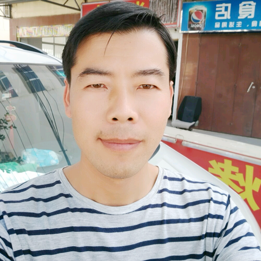 云峰之颠的照片