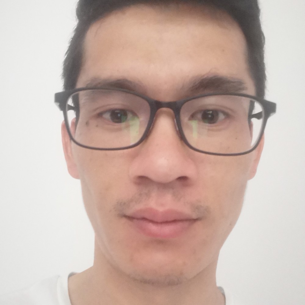 人生文静的照片
