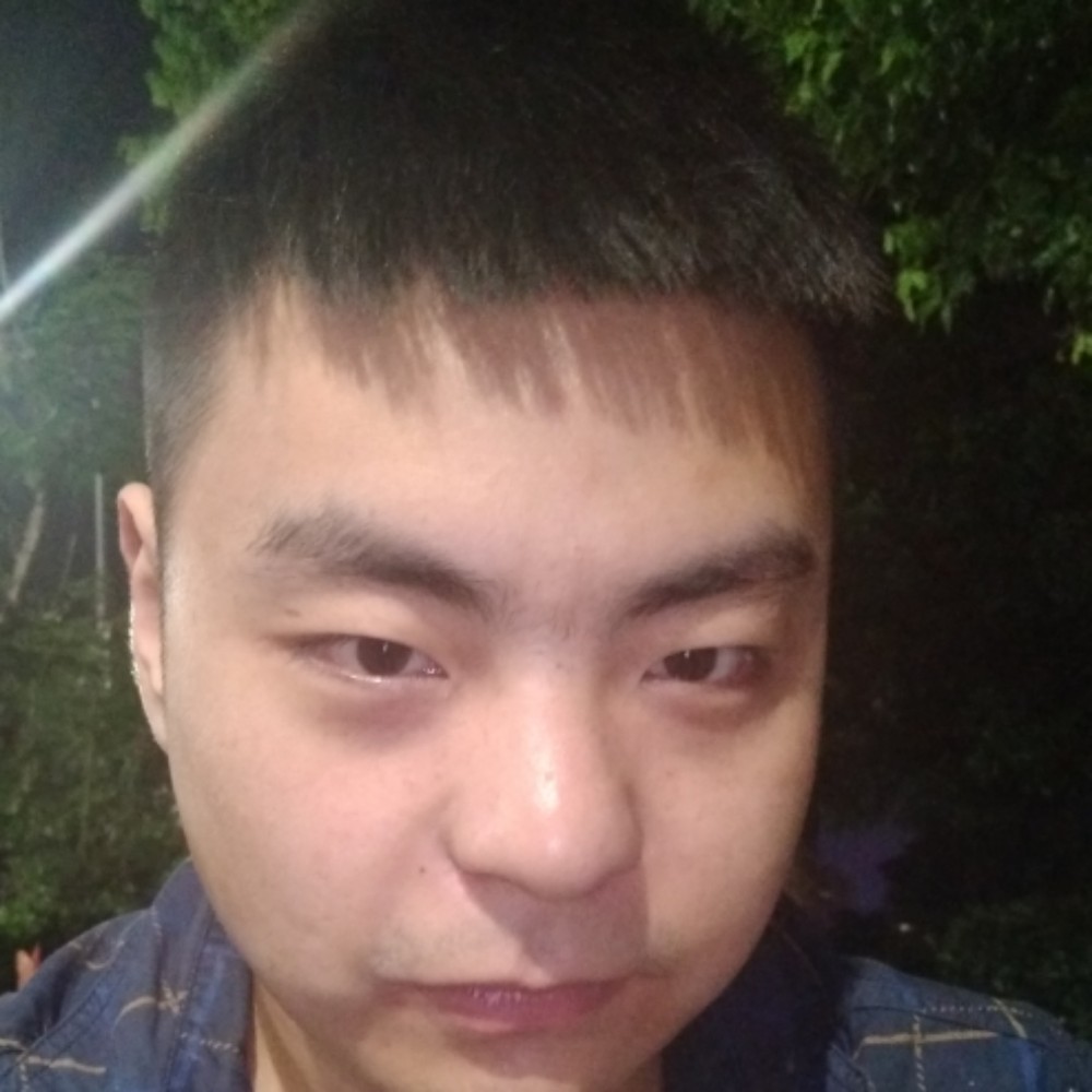 平湖等待炙热的照片