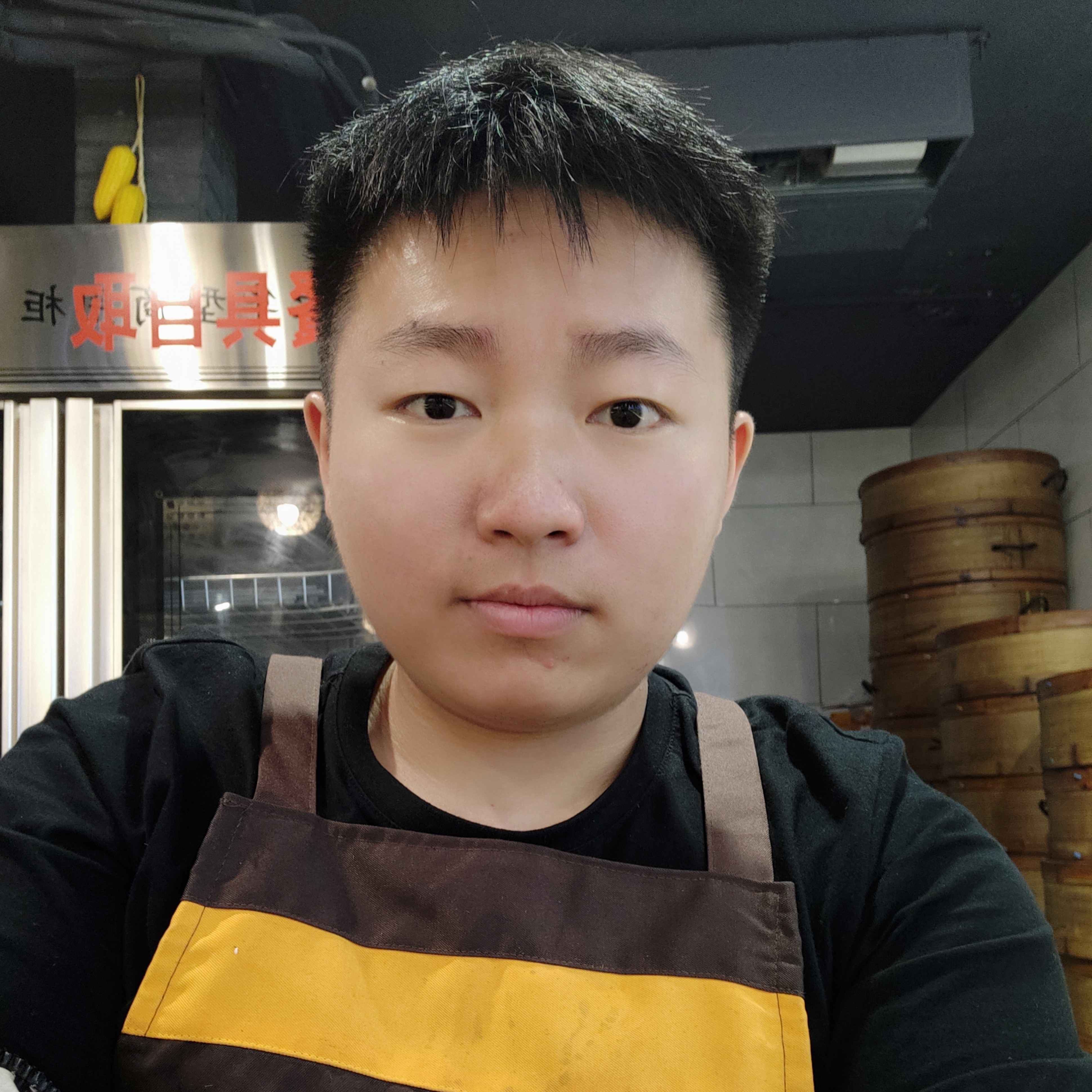 沉默的胖胖的照片
