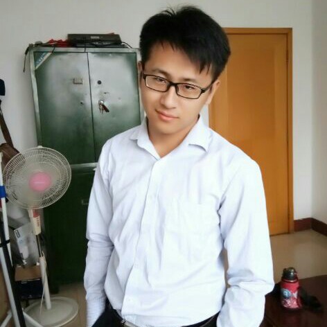 危机路人的照片