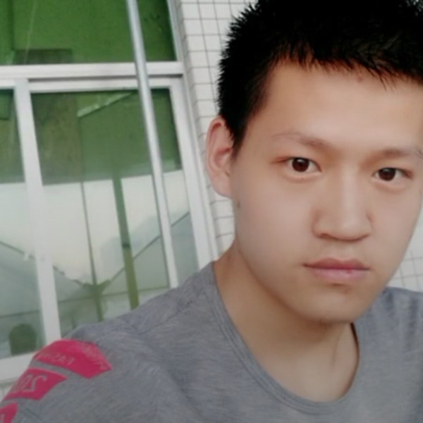 胡长宏的照片