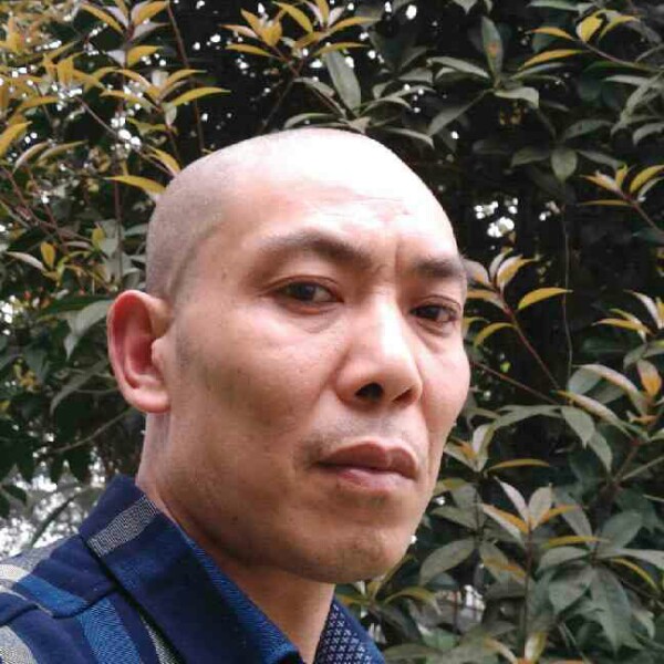 溪流苦恋个性的照片