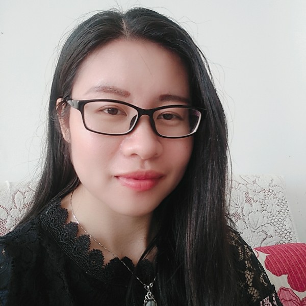 山岚优美的照片