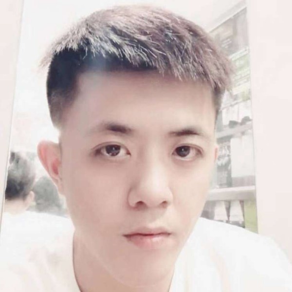 留胡子给早晨的照片