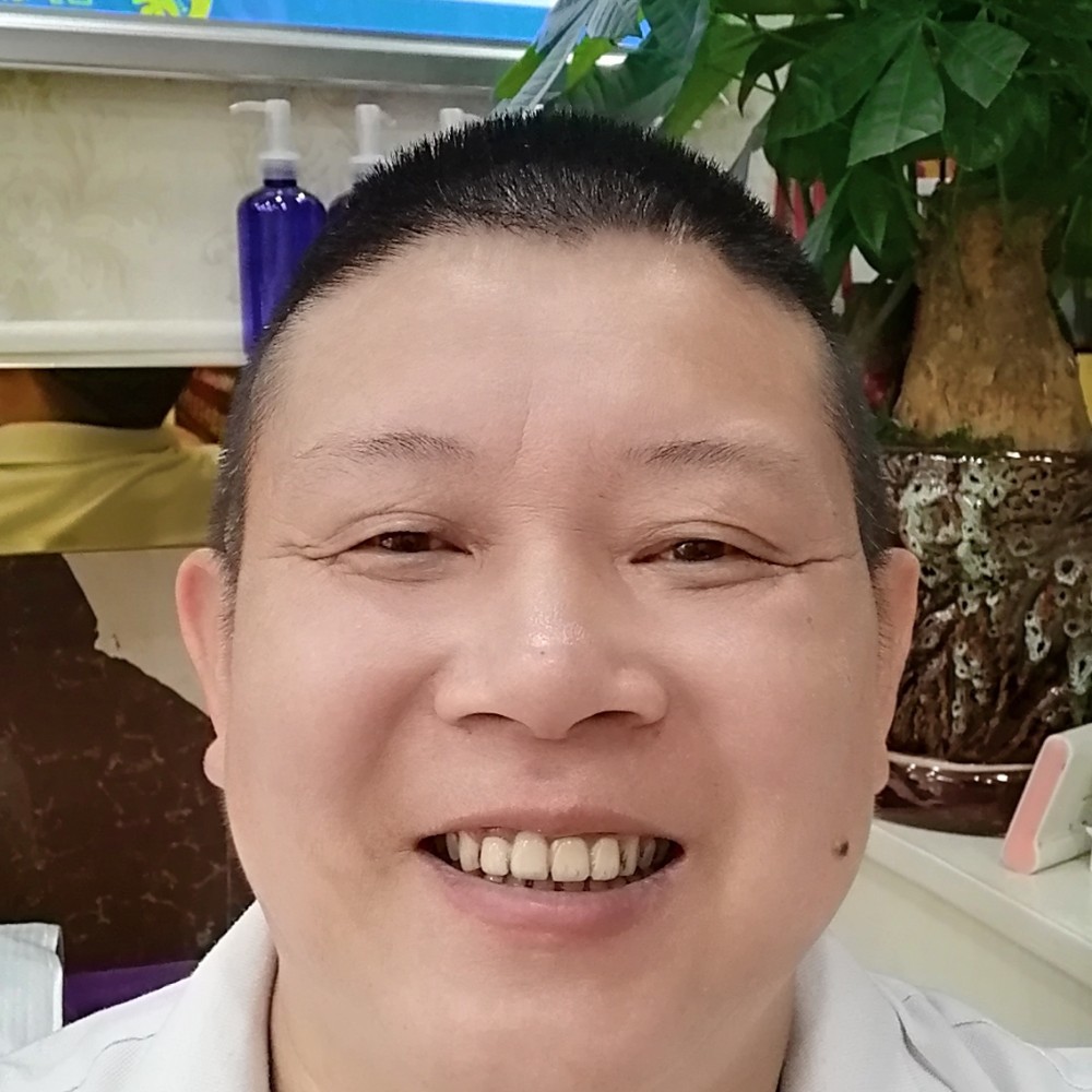 汪信忠的照片