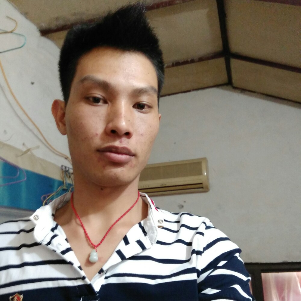 粗暴青衣的照片