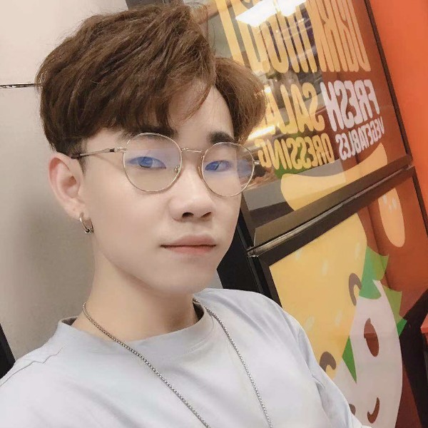 书包方清秀的照片