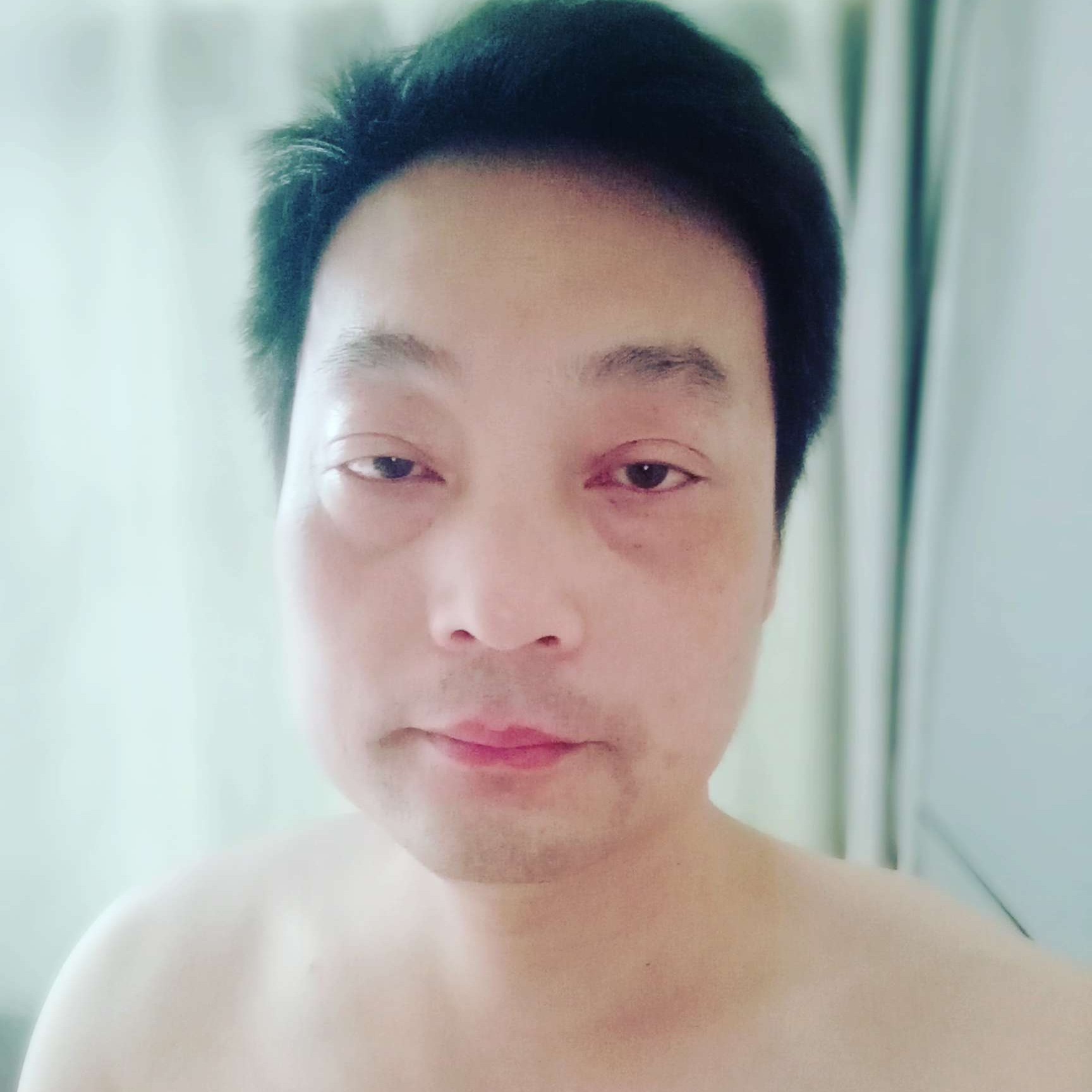 只爱你的男生的照片