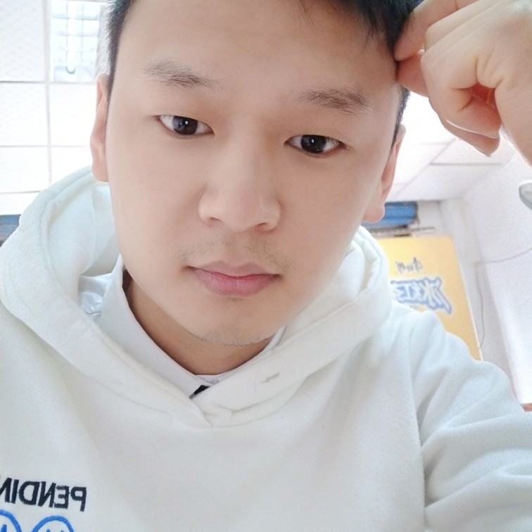 小刺猬苦恋不解的的照片