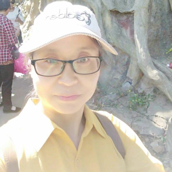 夜光绿萝的照片