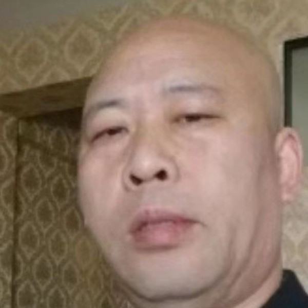 洪伟1976的照片