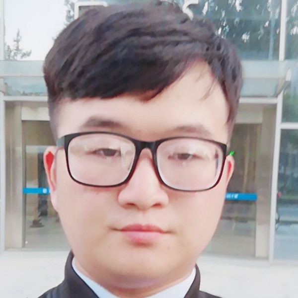 沙发很寂寞的照片