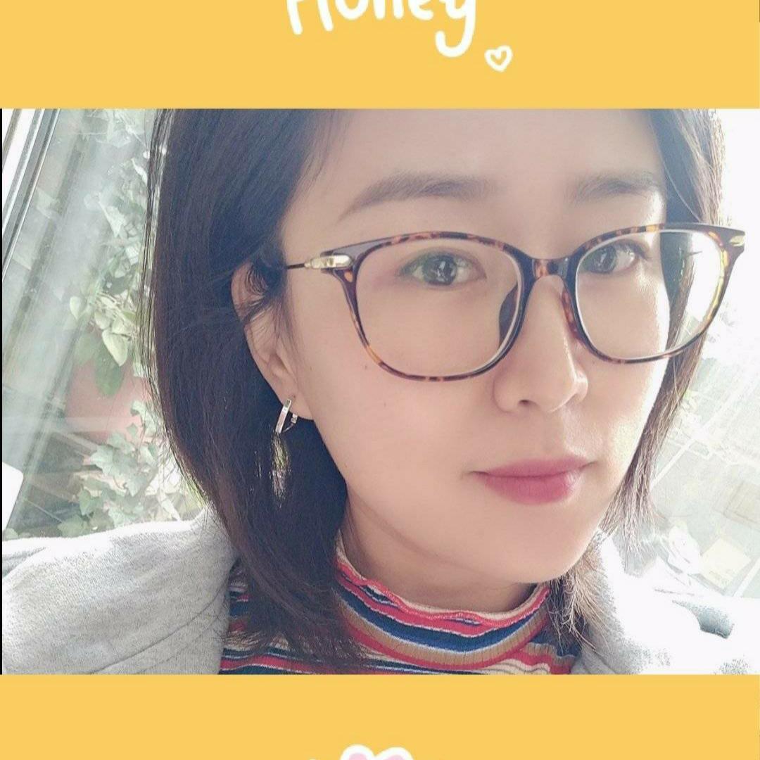 小猫咪嘟嘟的照片