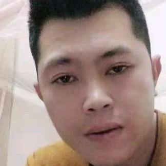 康乃馨闻谁的照片