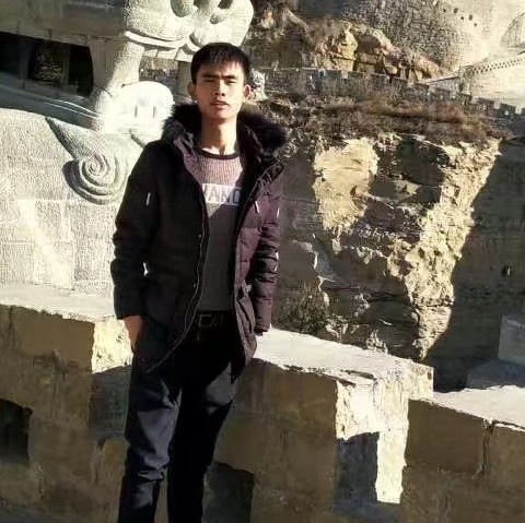 潇洒孤男的照片