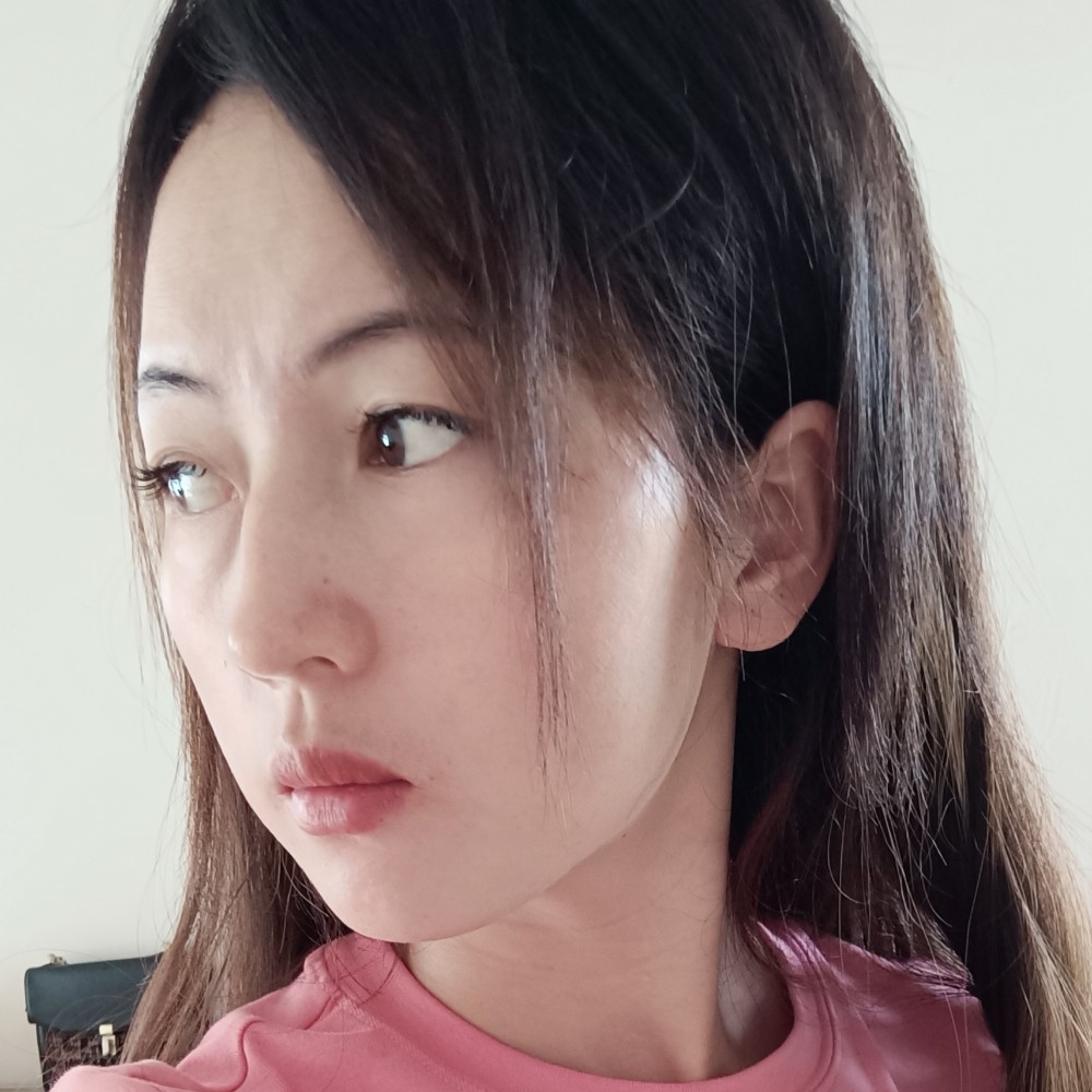 冷月多么花痴的照片
