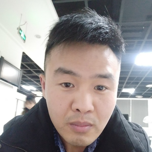 蓝领E族的照片