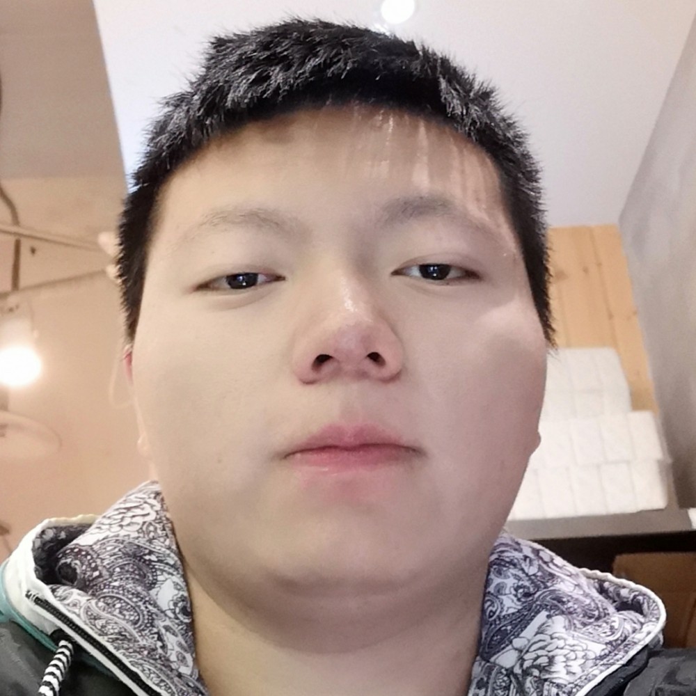 毛衣忧伤的照片