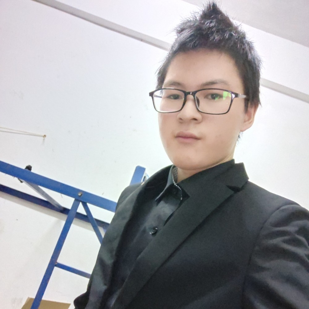 蓝凝风的照片