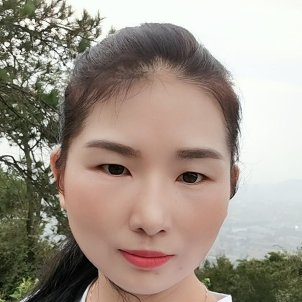 砖头爱忧郁的照片