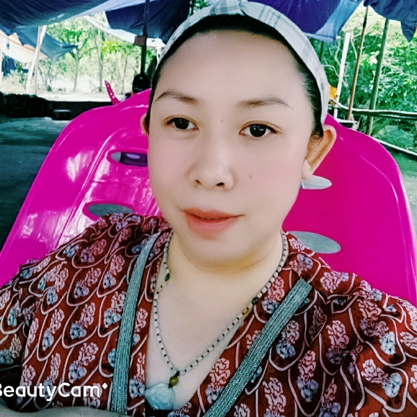 帅哥放弃孤独的照片