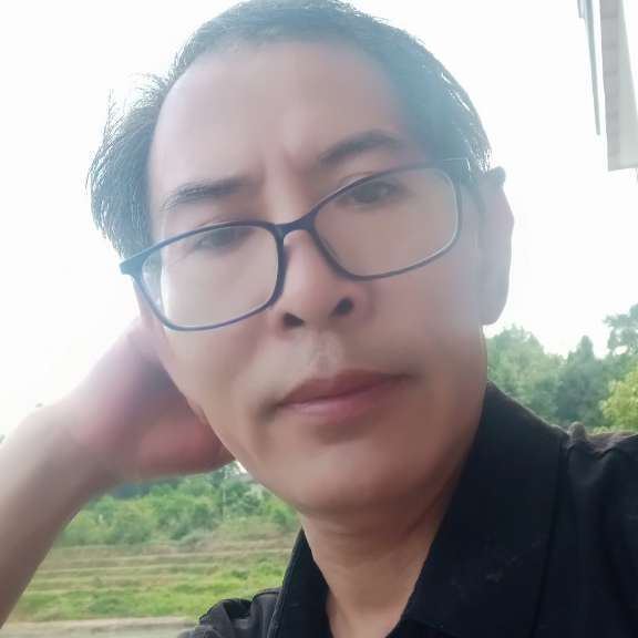 百褶裙拾忆纯真的照片
