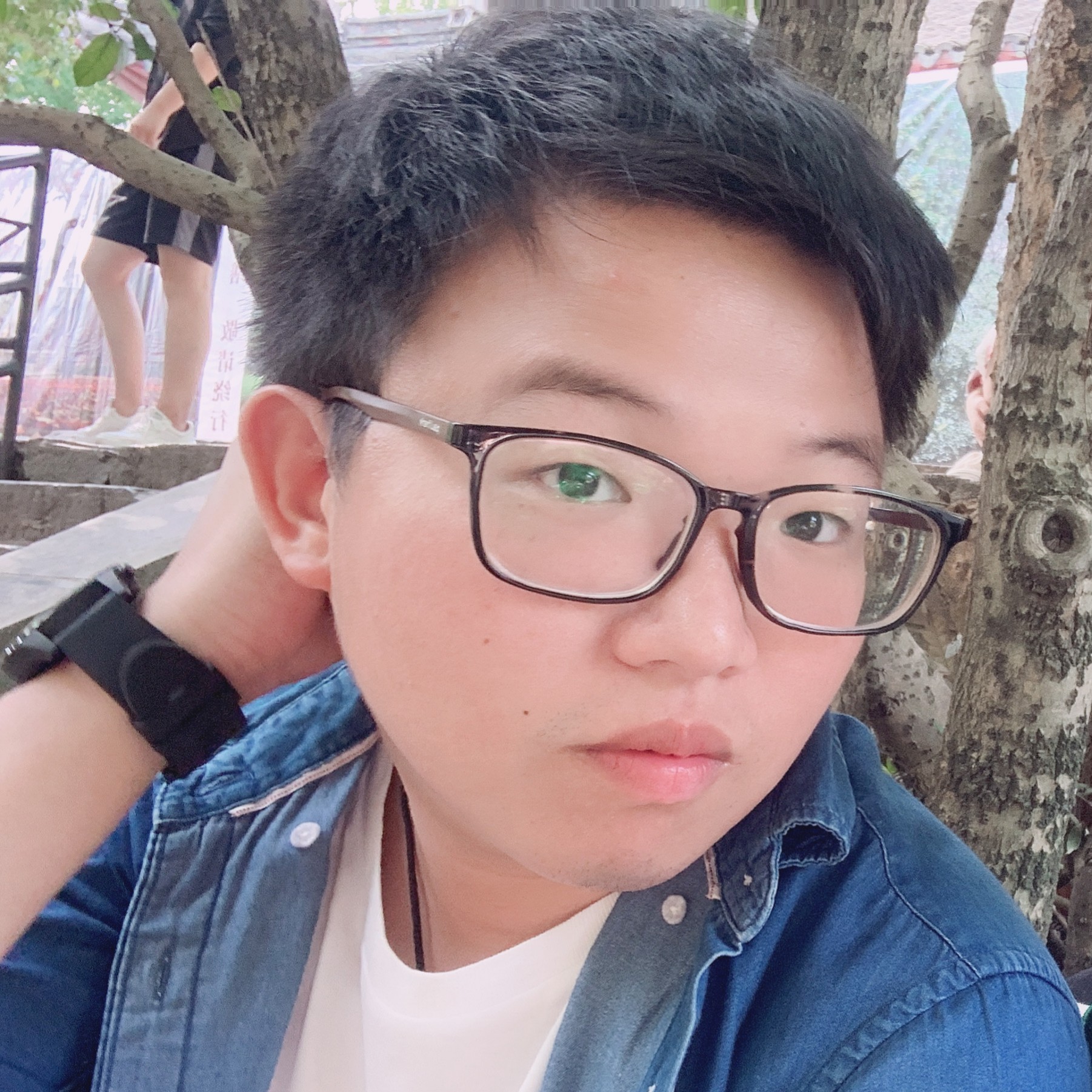 摩托停止默默的照片