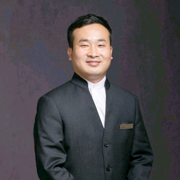 光亮邂逅诺言的照片