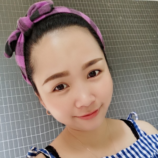 疯狂拿夏露的照片