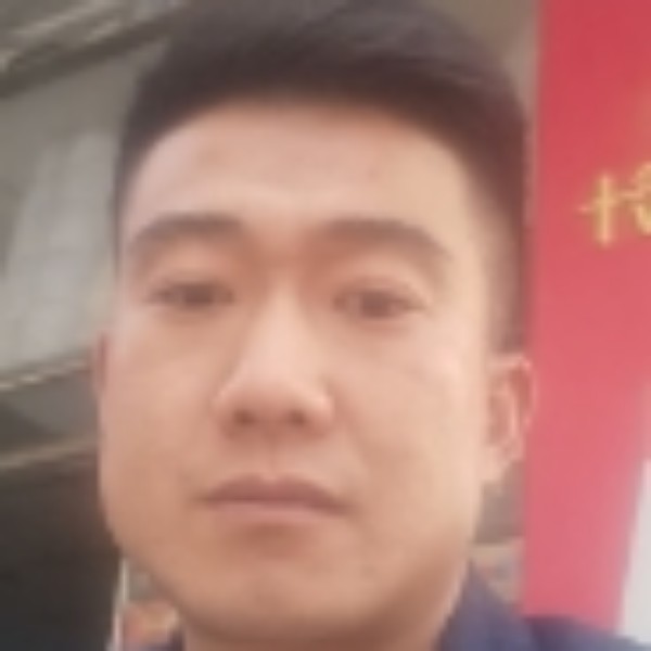 贪玩倾心麦片的照片