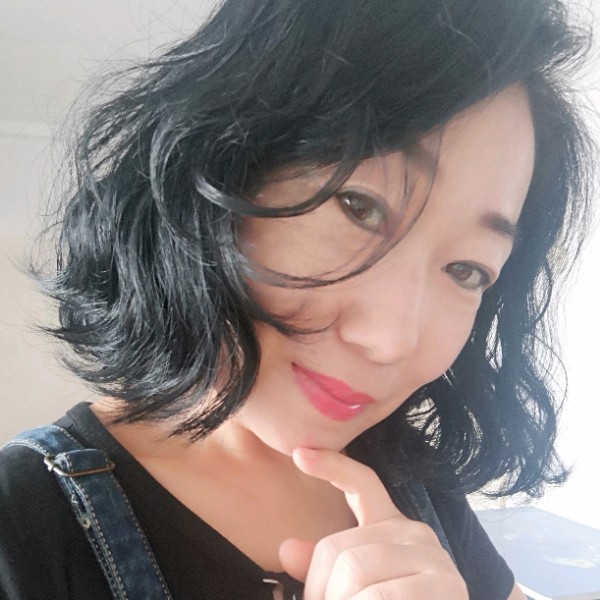 高安安的照片