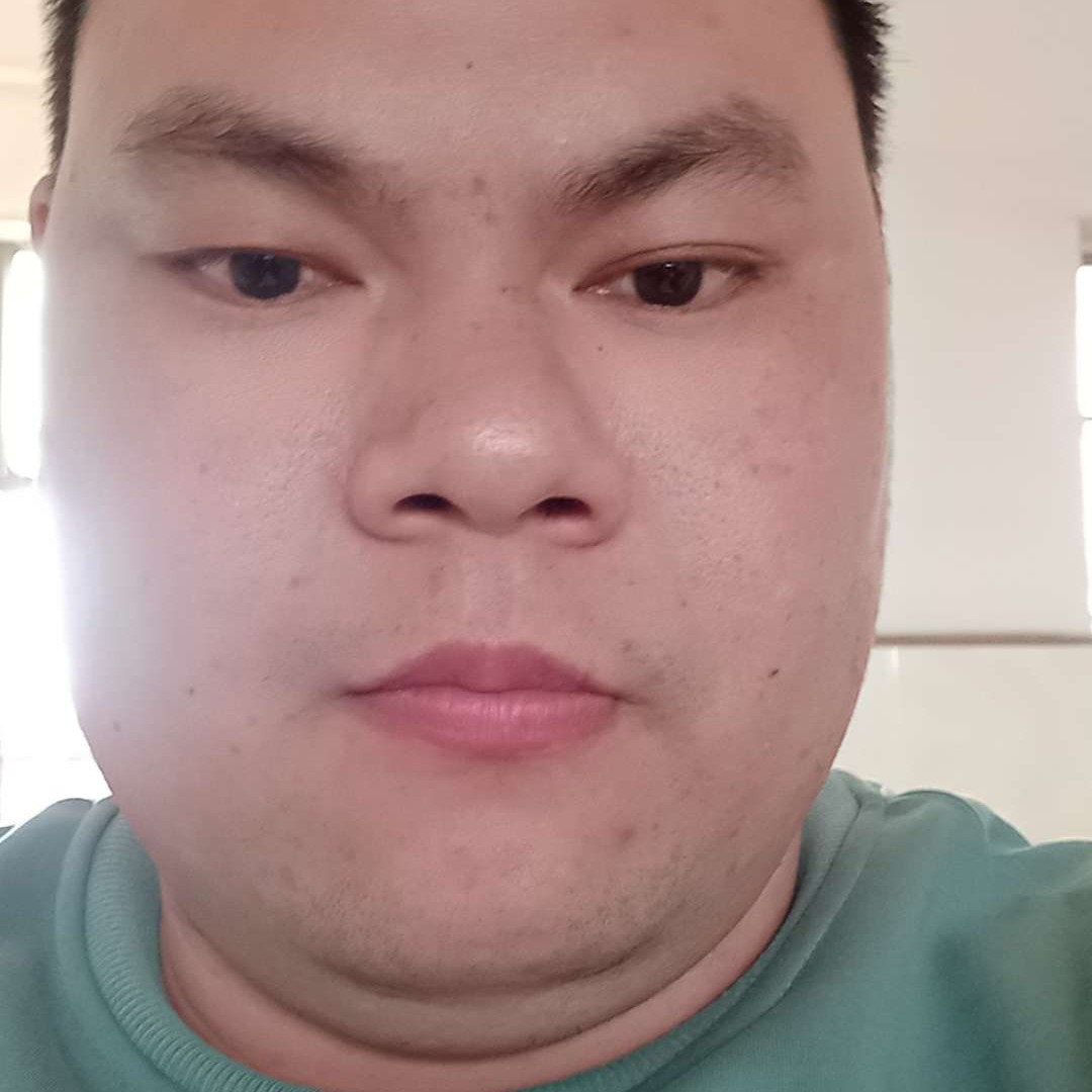 黄蜂泪了魁梧的照片
