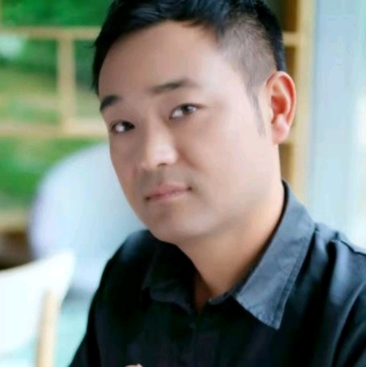 踏实浅吻便当的照片