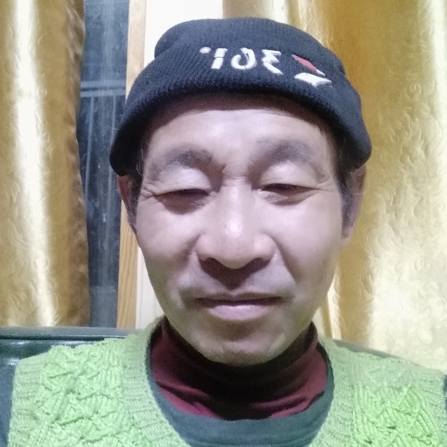 花瓣鲤鱼大圣的照片