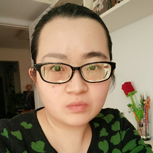 可爱的小绵羊的照片