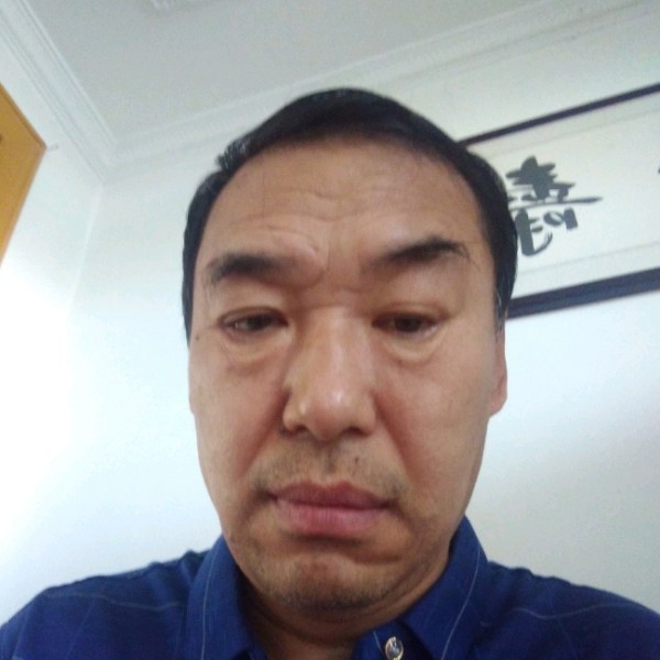 殷林的照片